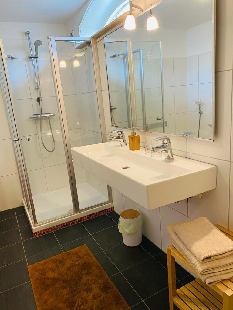 By Onzz Bed & Breakfast Камперланд Екстериор снимка
