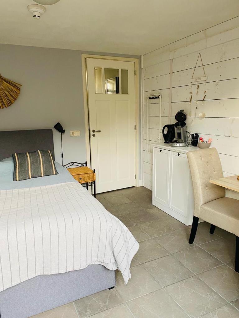 By Onzz Bed & Breakfast Камперланд Екстериор снимка